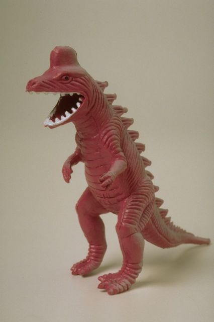 http://www.dandennis.com/plastic%20dinosaur.JPG